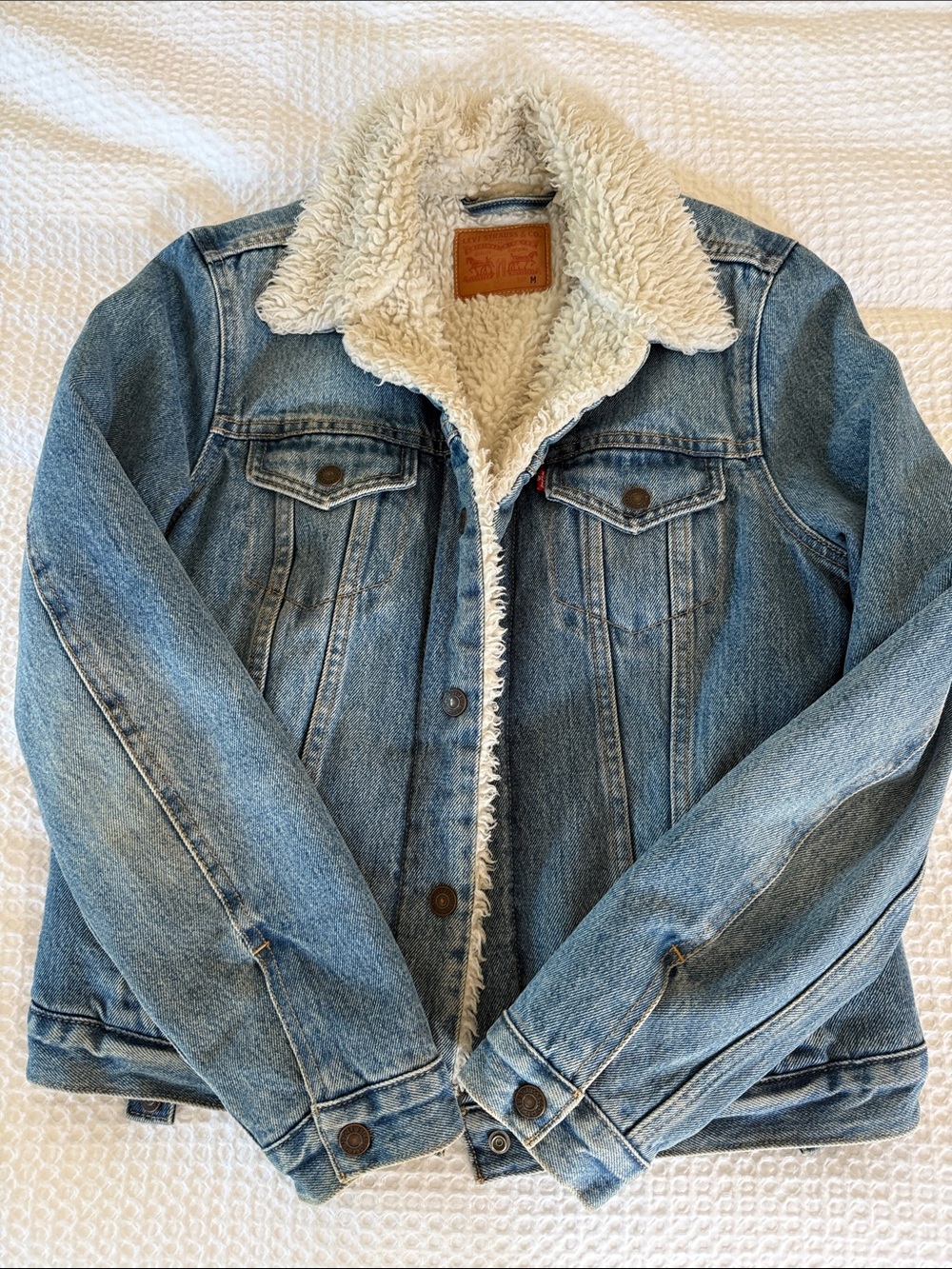 Levi's Light Blue Denim Jacket with Cream Sherpa Collar